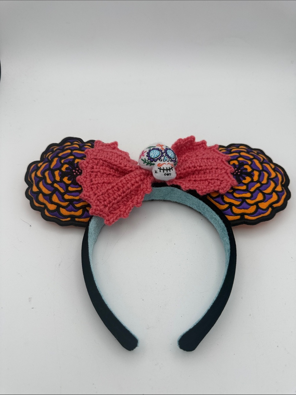 Disney Parks Minnie Mouse ears 2022 Coco Dia de Los Muertos skull & crochet bow